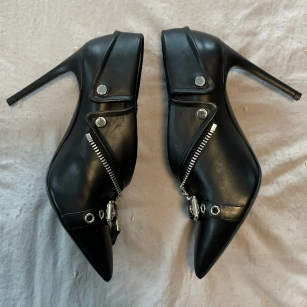 Moschino Biker Nappa Leather Pumps Black Women's size eur 37 or US 7 - Picture 4 of 9